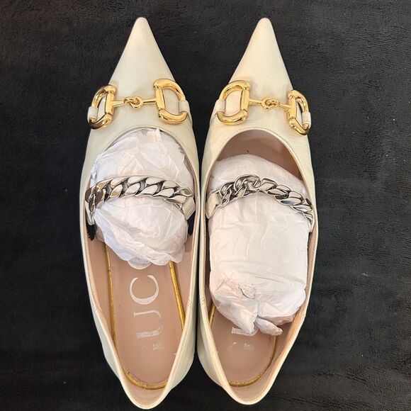 Gucci Deva Horsebit Chain Pointed Toe Flats White Leather Sz 36 US 6 Box - Picture 2 of 10